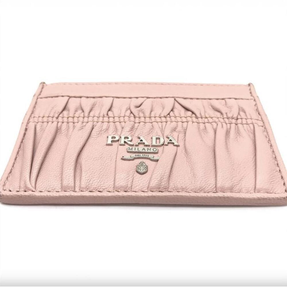 Prada Pink Nappa Gaurfre Leather Card hold Pre-Loved Good condition - Picture 2 of 9